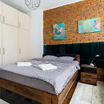 Flat At Powisle Great Location Апартаменты Варшава