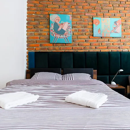 アパート Flat At Powisle Great Location ワルシャワ